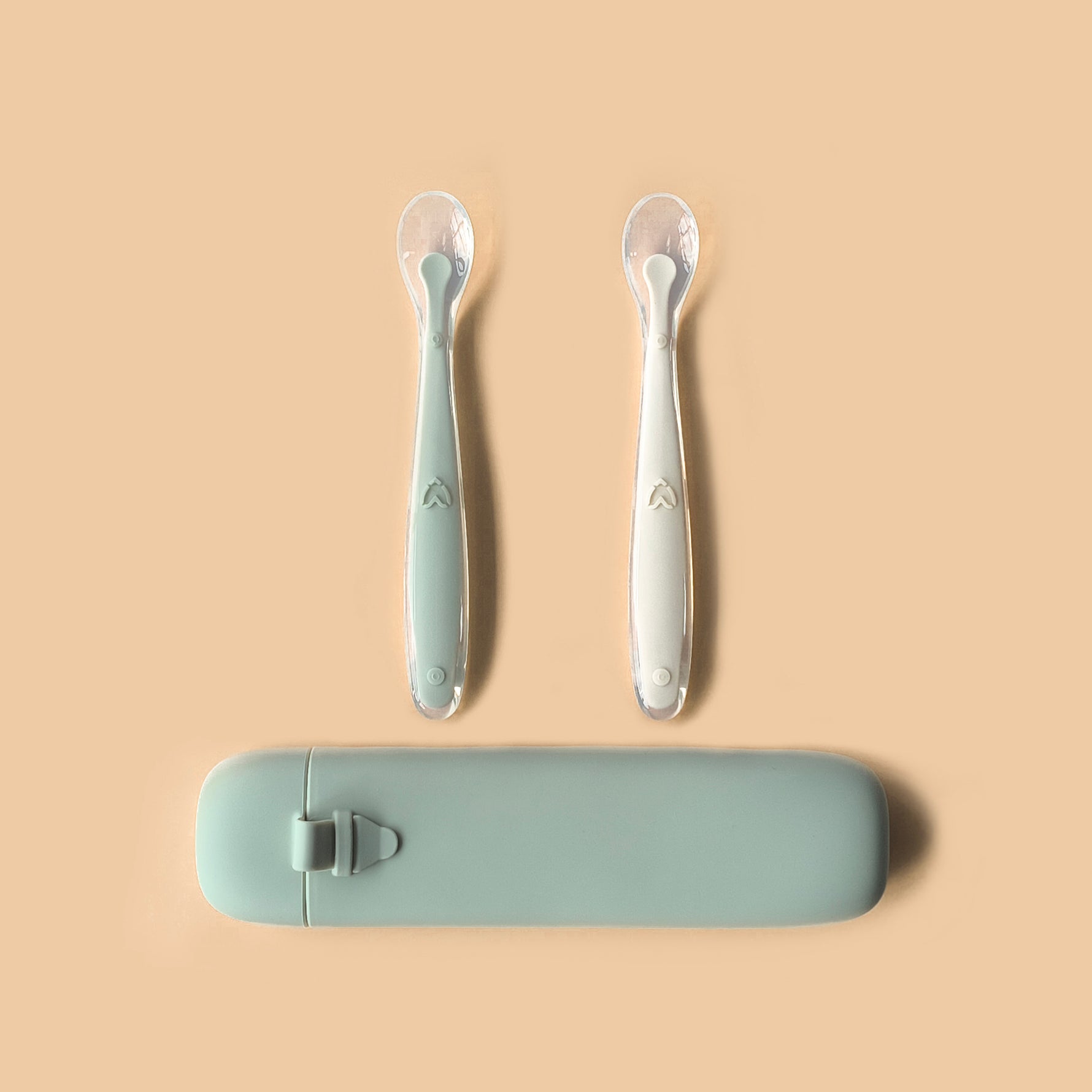silicone-feeding-spoons-1 #sage-almond