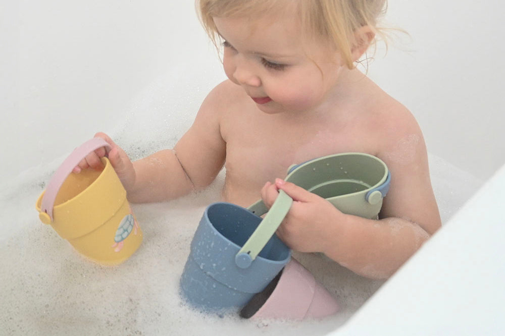 Creative Bath Time Activities with Toys