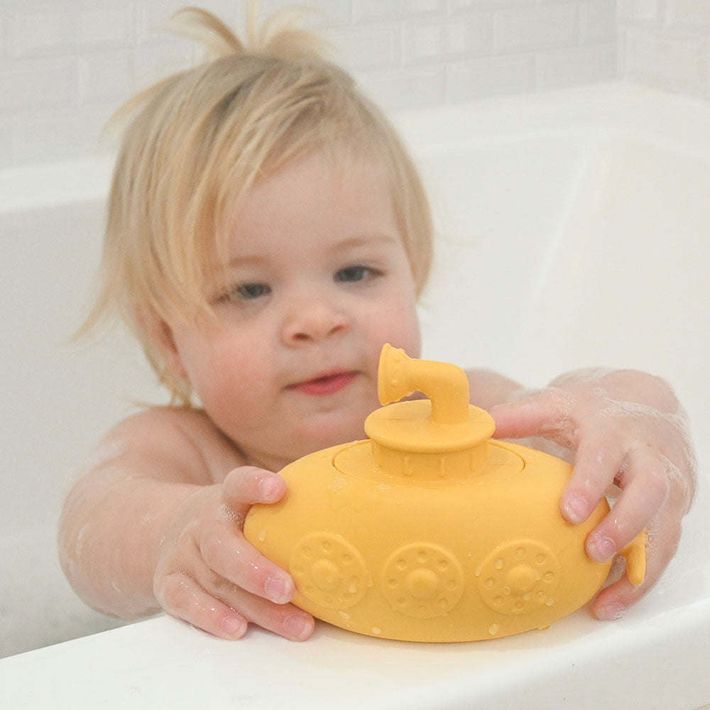 submarine-bath-toy-2