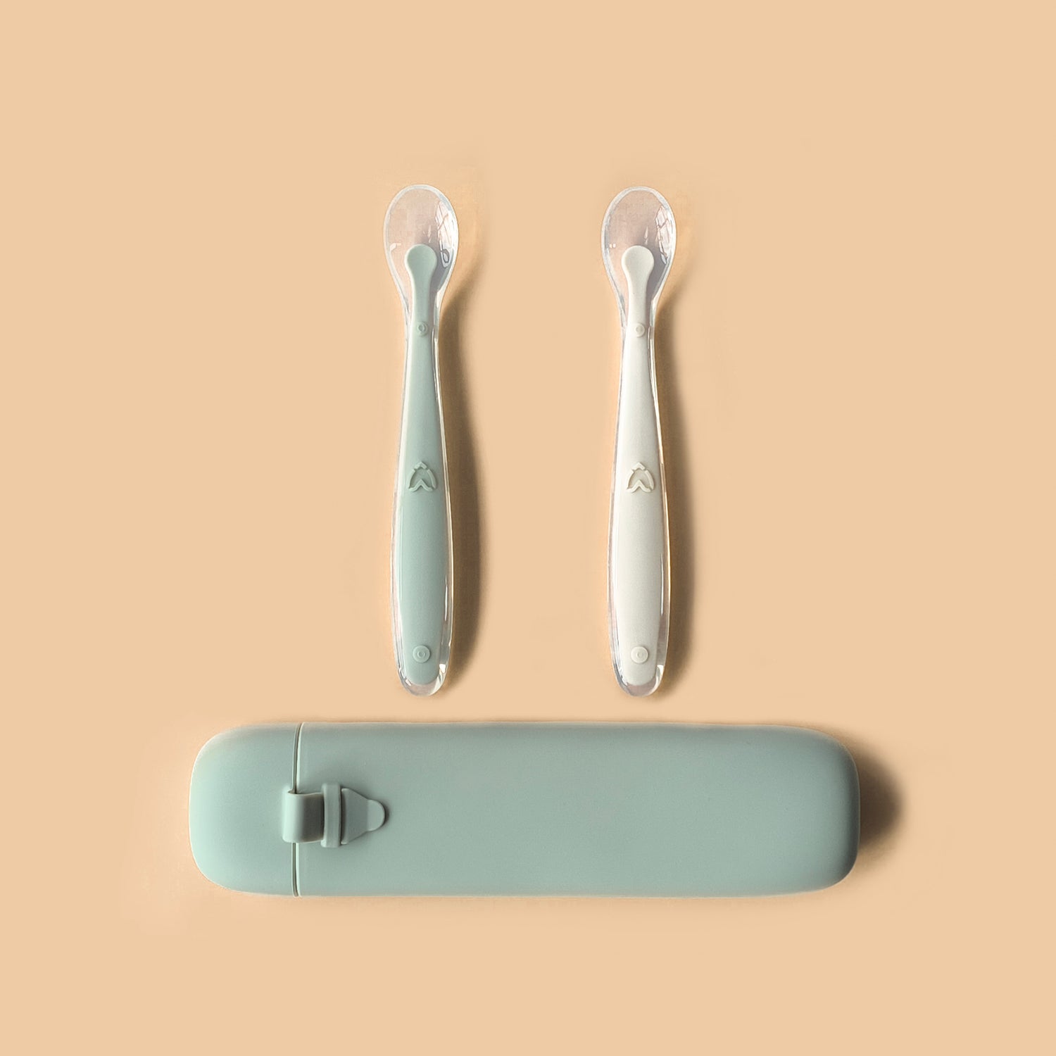 silicone-feeding-spoons-1 