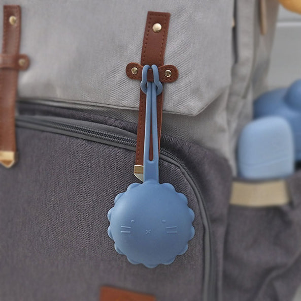 soother-holder-2 